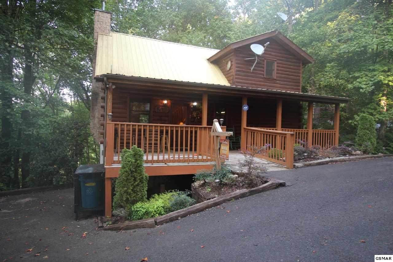 1811 Foothills Forest Way - Photo 1
