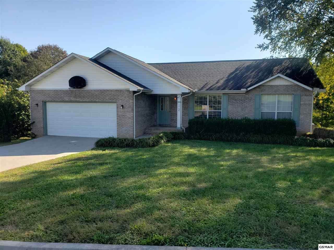 1764 Meadow Ridge Cir - Photo 1