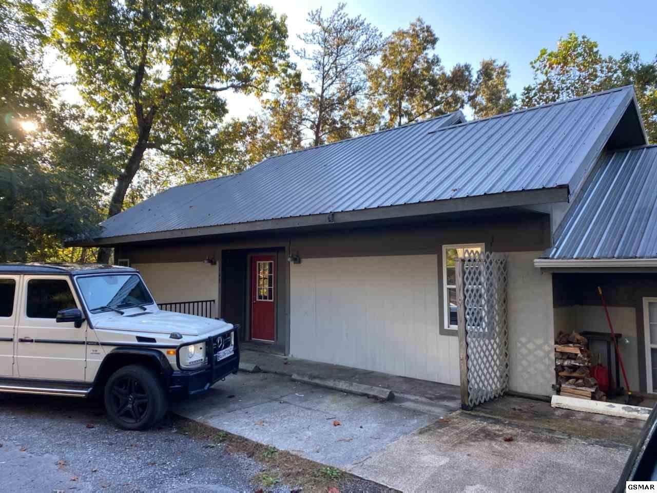 549-1 Johnson Ln - Photo 1