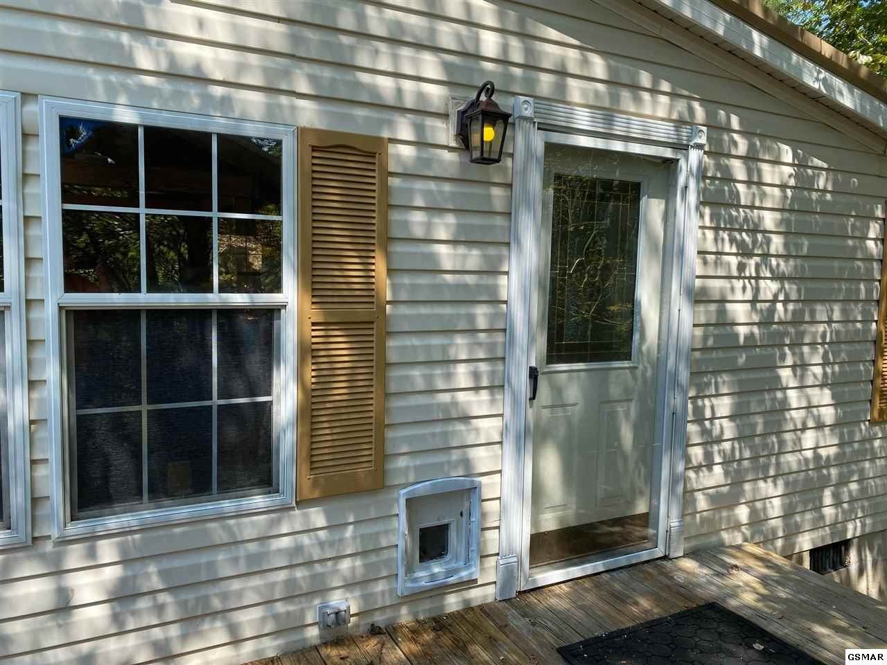 1615 Birch Dr - Photo 1
