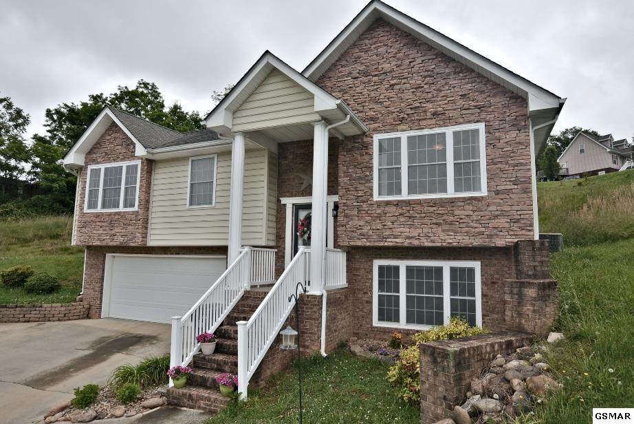 1203 Jessica Loop - Photo 1