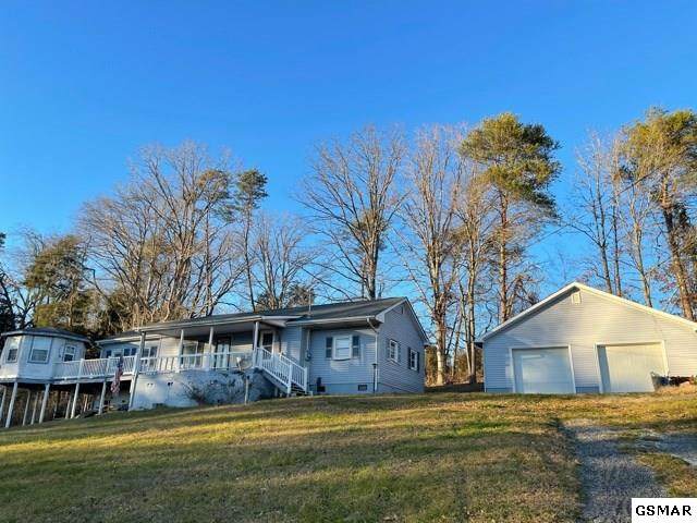 10415 King Rd - Photo 1