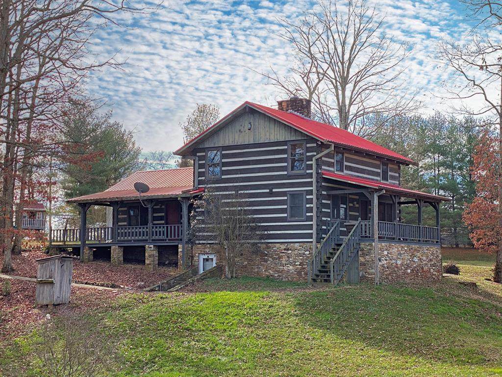 377 Hwy 25/70 - Photo 1