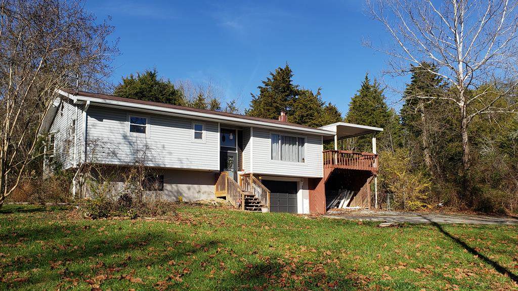 2556 Black Oak Ridge Rd - Photo 1