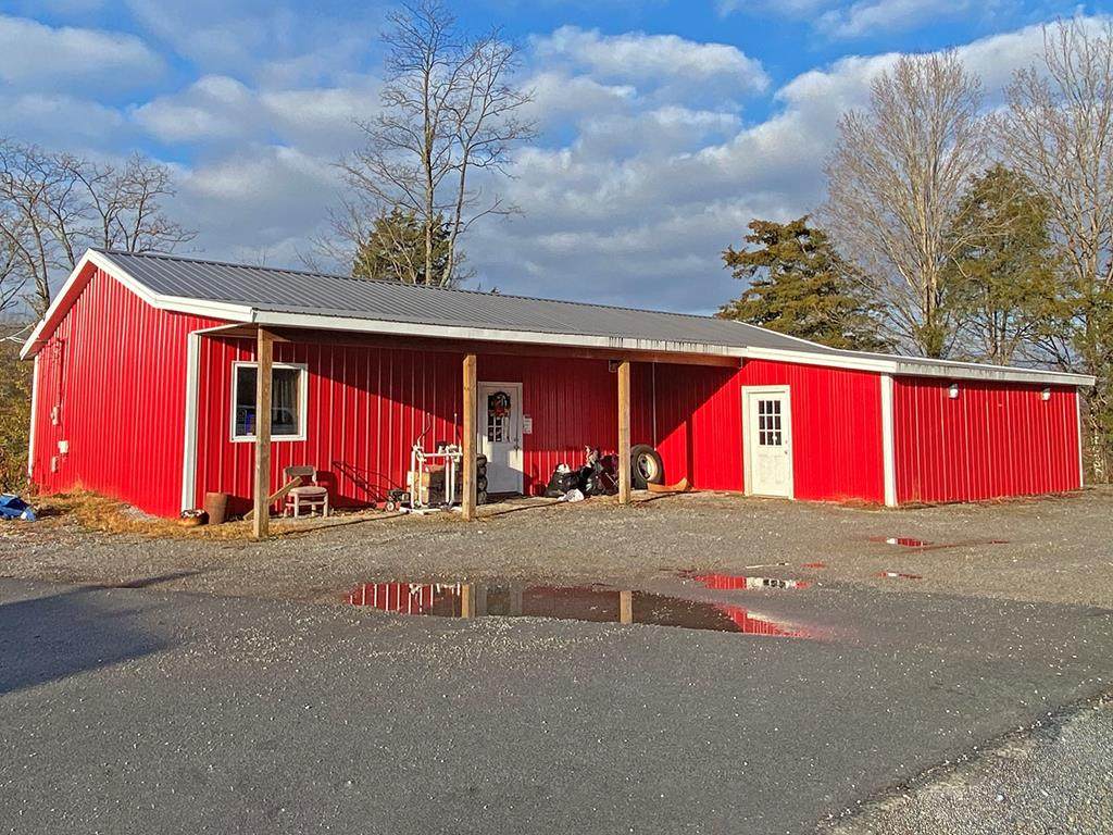 3089 Hwy 25E - Photo 1