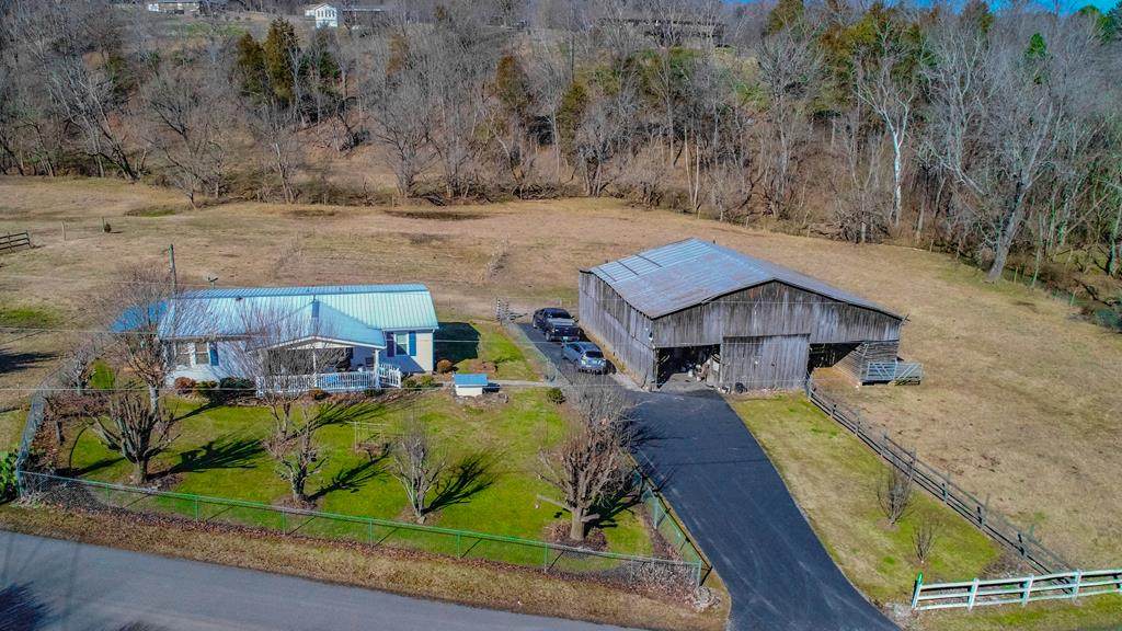 1541 Lower English Creek Rd - Photo 1