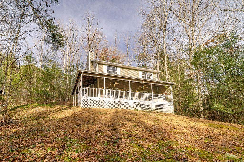 2133 Duck Pond Lane - Photo 1