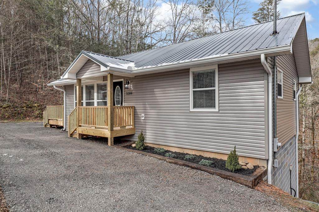 3289 Rubye Rd - Photo 1