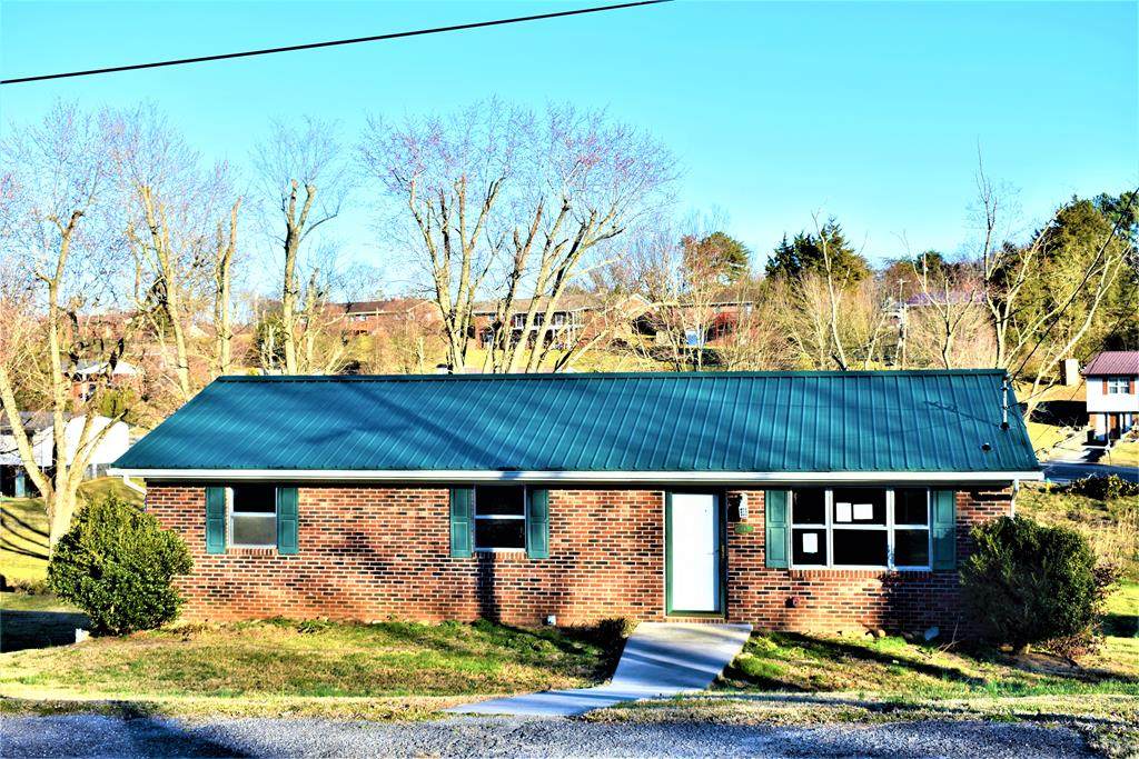 842 Ocoee St - Photo 1
