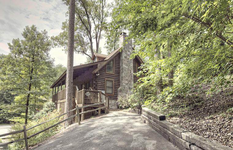 705 Black Hawk Way - Photo 1