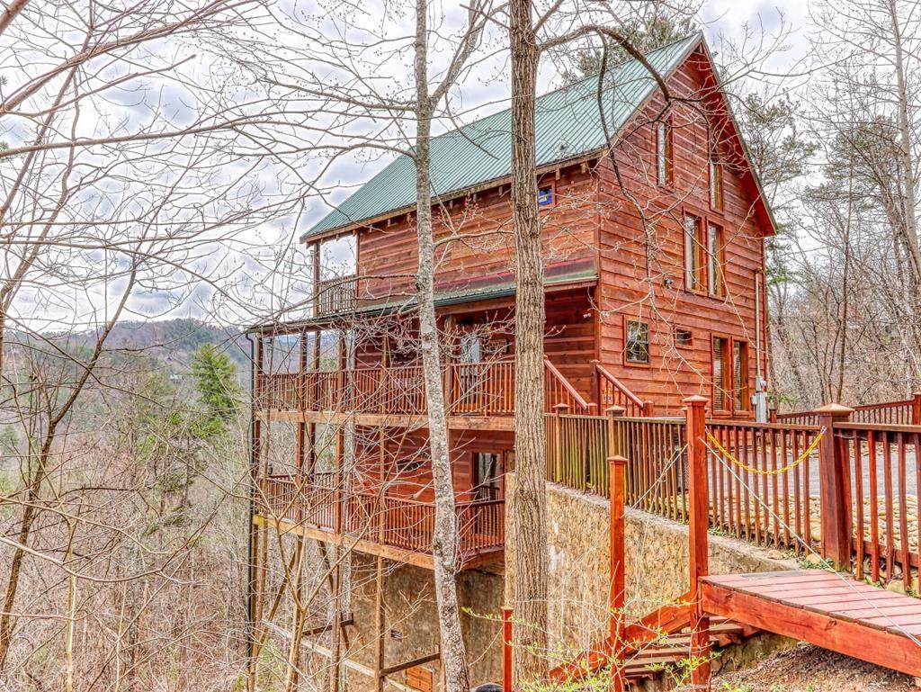 2644 Sunset Road - Photo 1