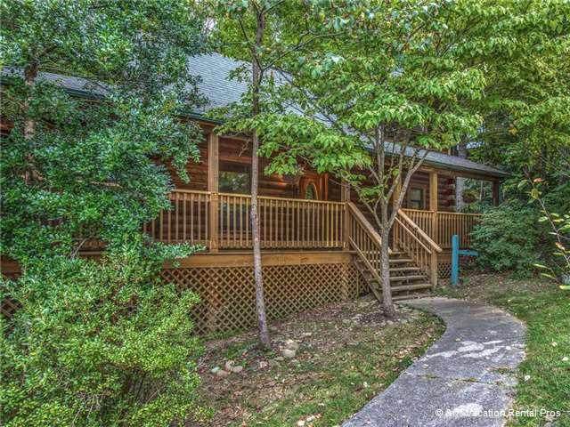 522 Hoot Owl Ln - Photo 1