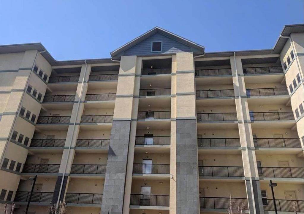 124 Plaza Drive - Photo 1