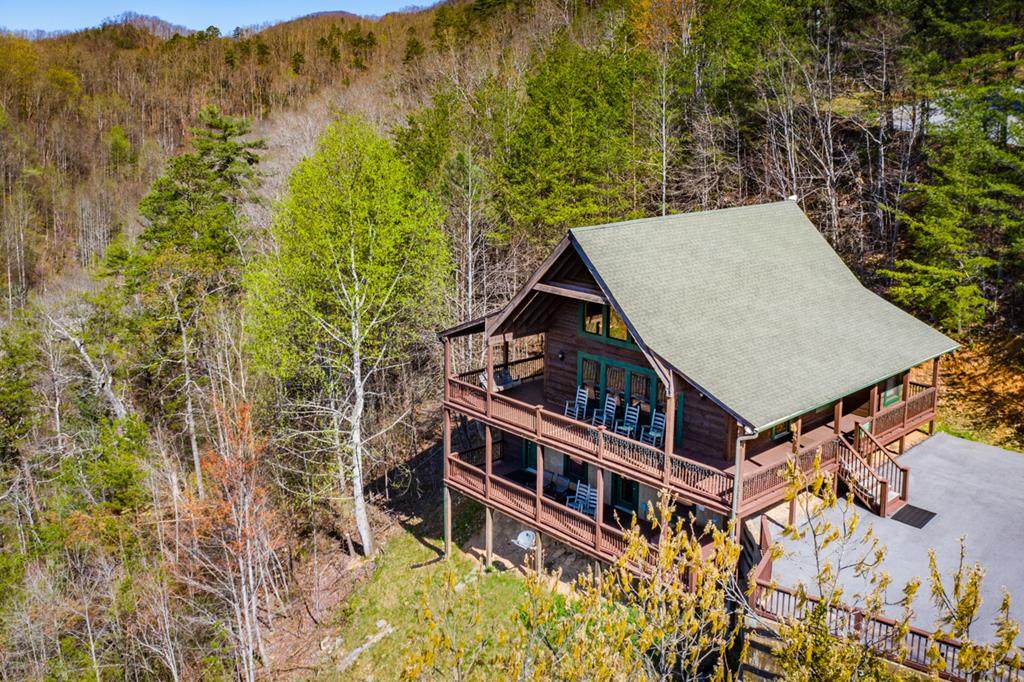 1339 Rocky Top Way - Photo 1