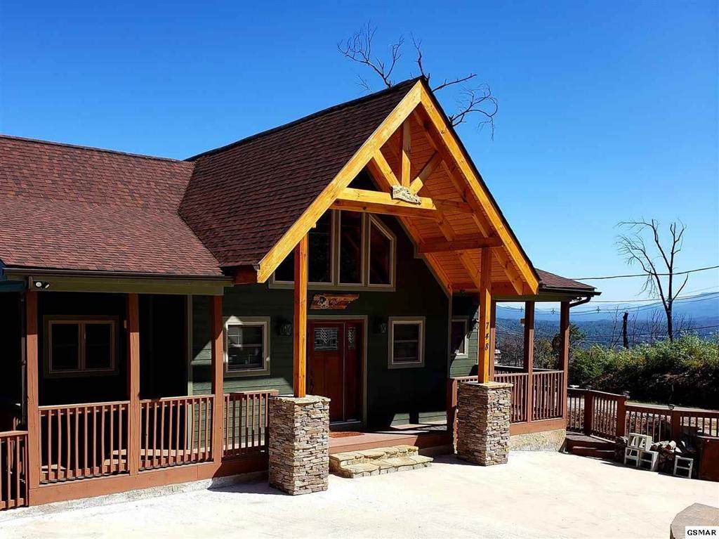 748 Wiley Oakley Drive - Photo 1