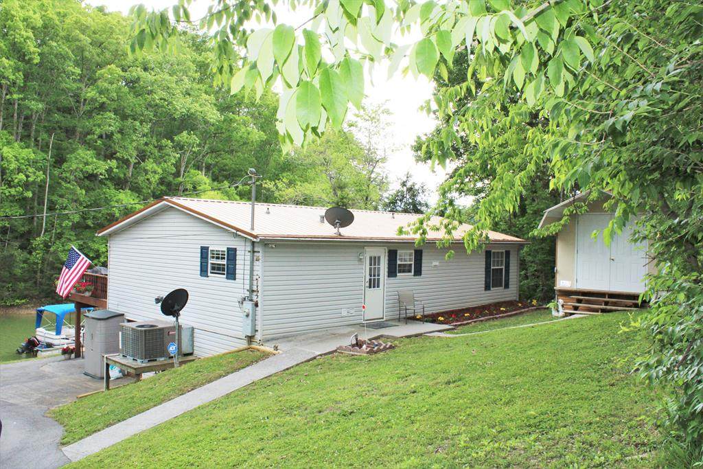 1573 Parrotts Chapel Rd. - Photo 1