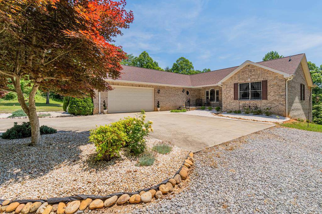 165 Hillcrest River Dr - Photo 1