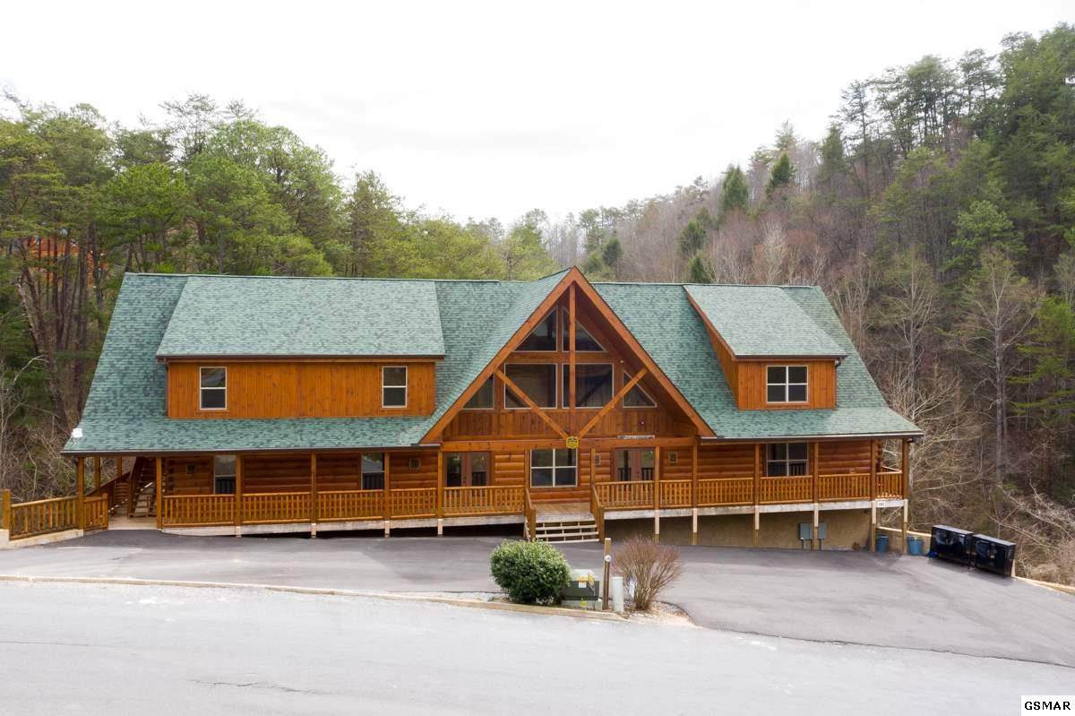 1934 Bear Creek Falls Way - Photo 1