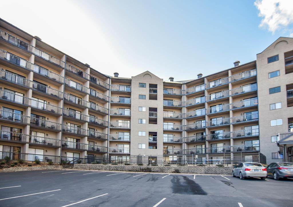 306 Baskins Creek Rd, Unit 403 - Photo 1