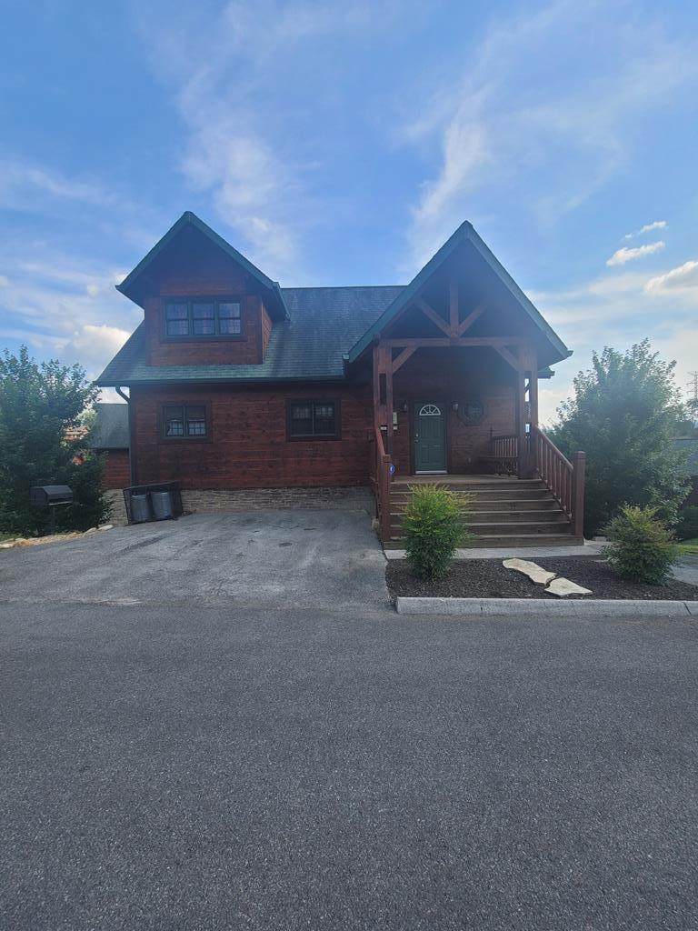 930 Mcmakin Way - Photo 1