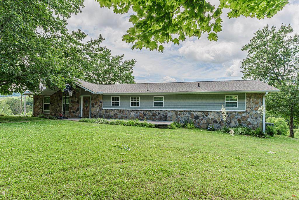 320 Brock Rd - Photo 1