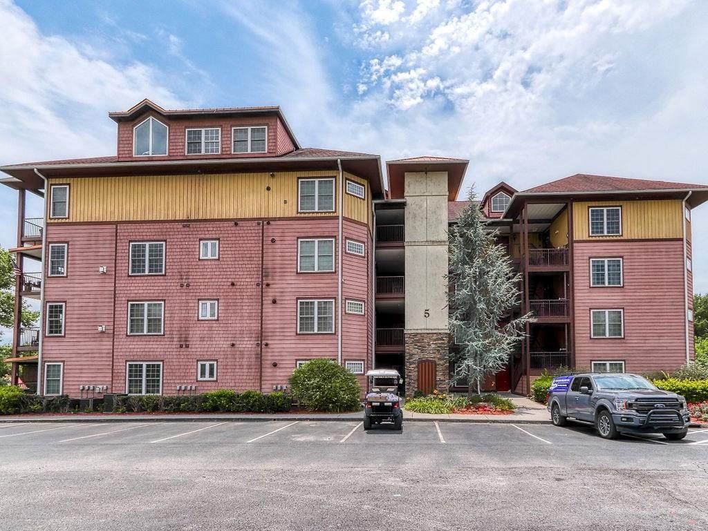 527 River Place Way - Photo 1