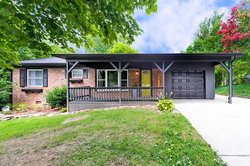 4305 Climbing Rd - Photo 1