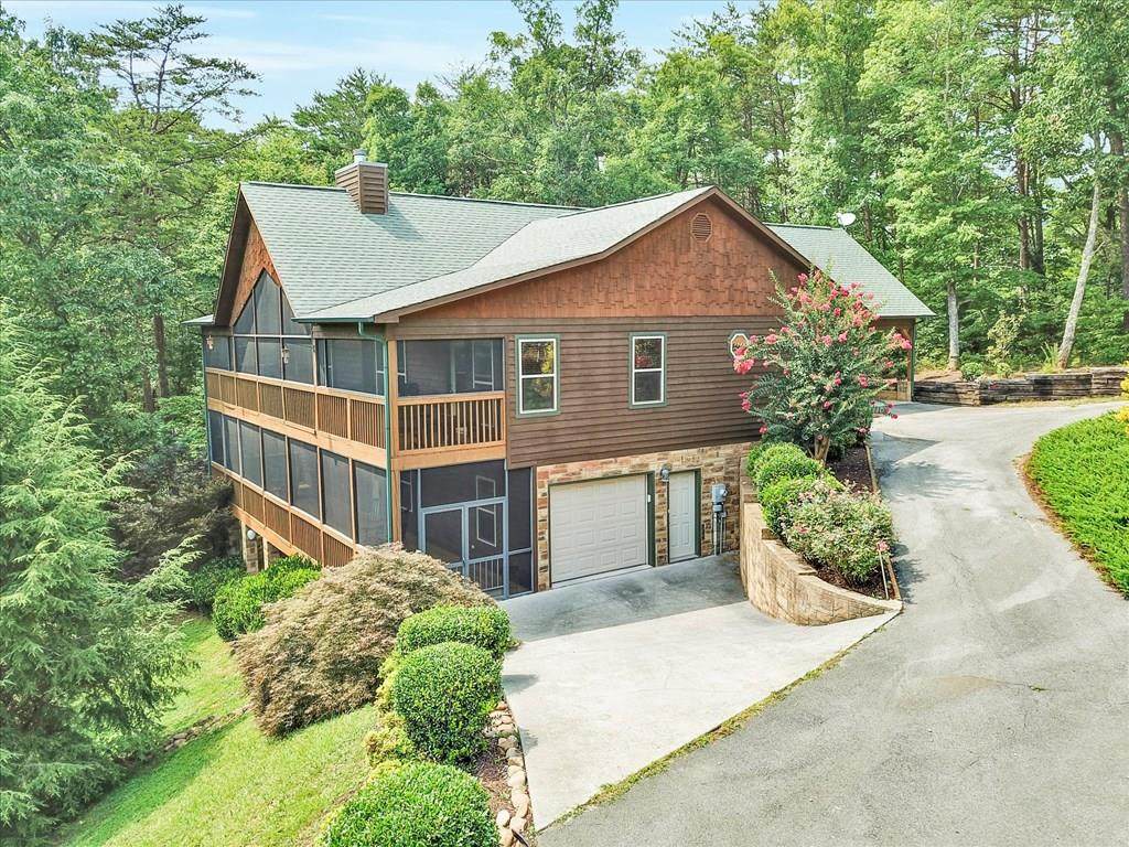 1035 Shadow Ridge Dr - Photo 1