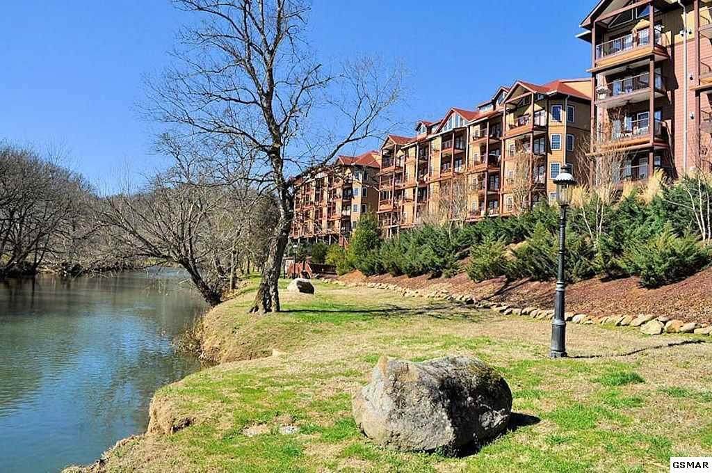 527 River Place Way Unit 533 - Photo 1
