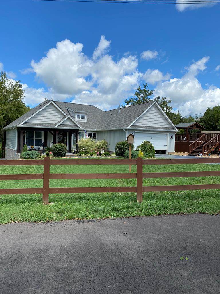 182 Lisa Dr - Photo 1