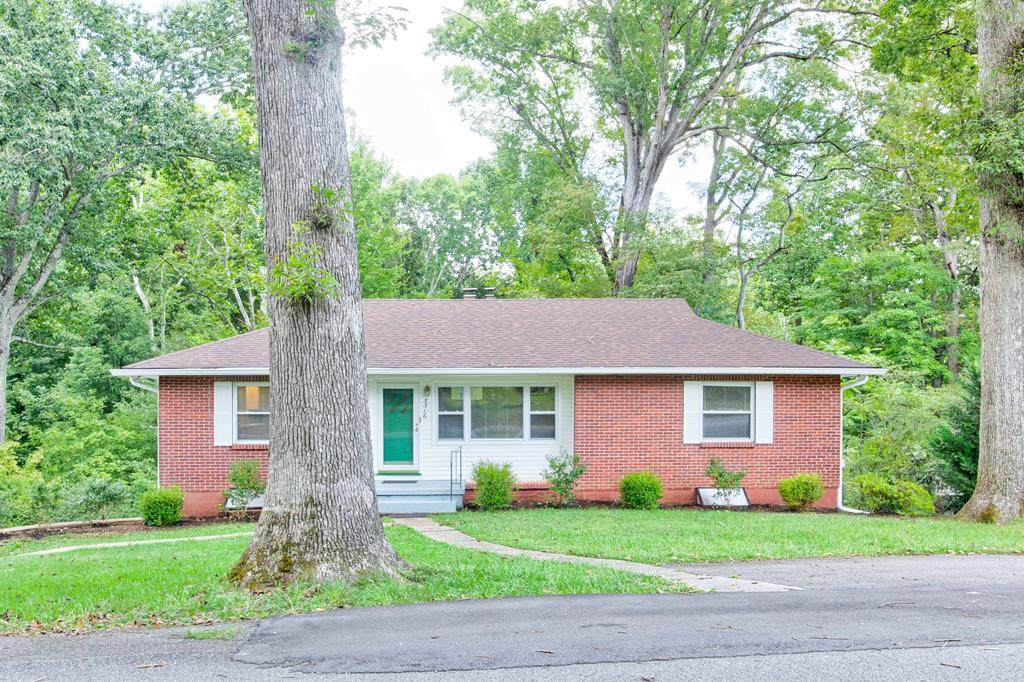 5516 Briercliff Road - Photo 1