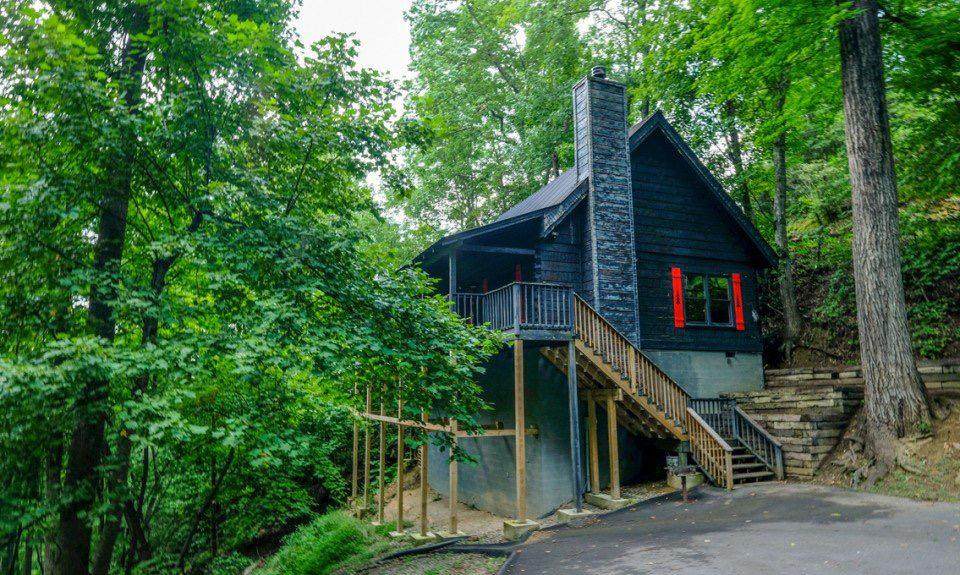 1904 Luzerne Dr. - Photo 1