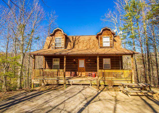 563 Thissa Way - Photo 1