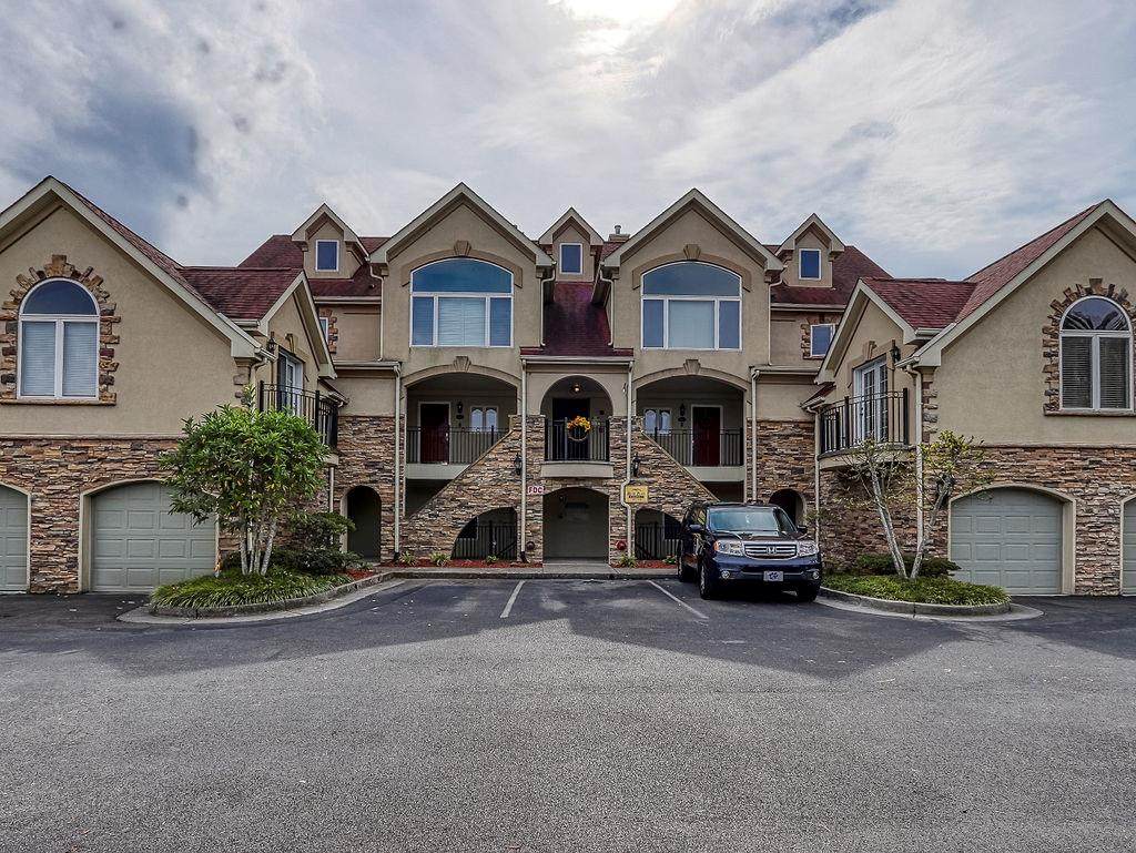 613 River Place Way - Photo 1