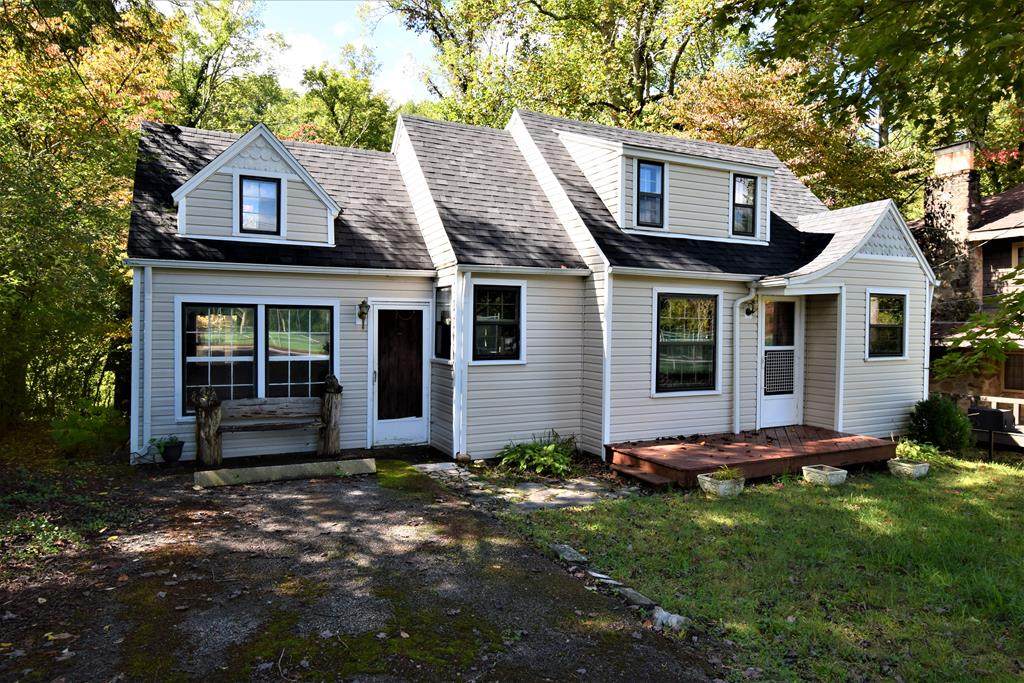 736 Chewase Dr - Photo 1