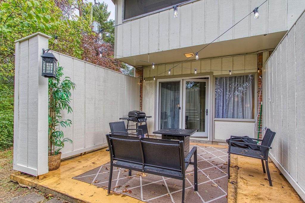 2806 Suncrest Rd Unit 1 - Photo 1