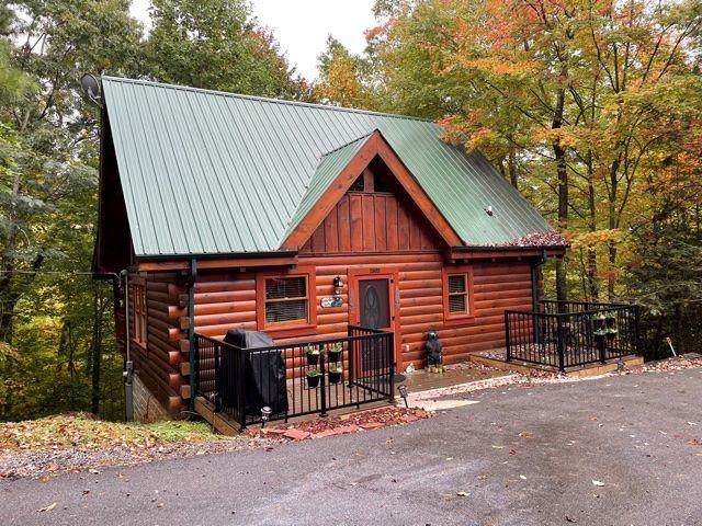 2502 N School House Gap Rd - Photo 1