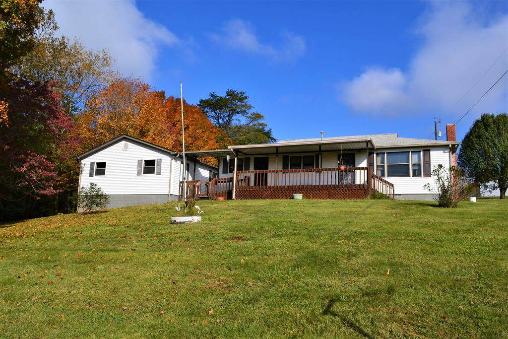 1046 Johnson Rd - Photo 1