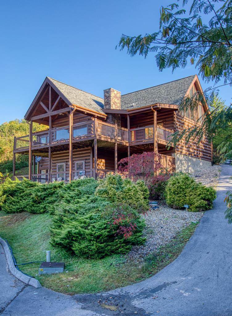 4434 Shangrila Way - Photo 1