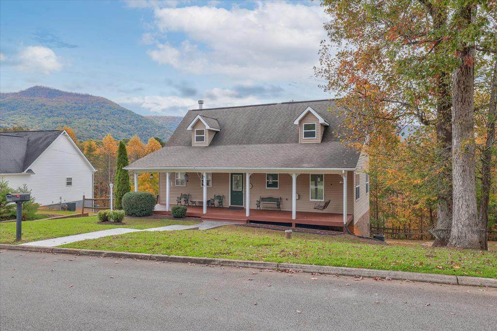 140 Burning Oaks Drive - Photo 1