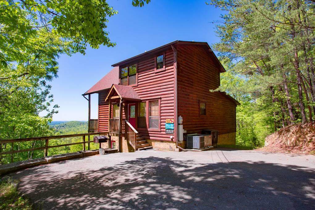 1761 Oakridge View Ln - Photo 1
