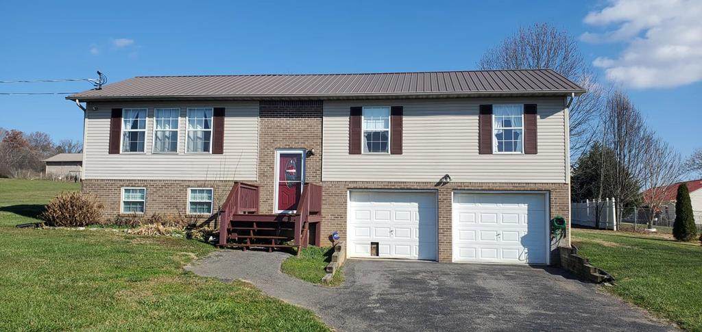 221 St Jordan Dr - Photo 1