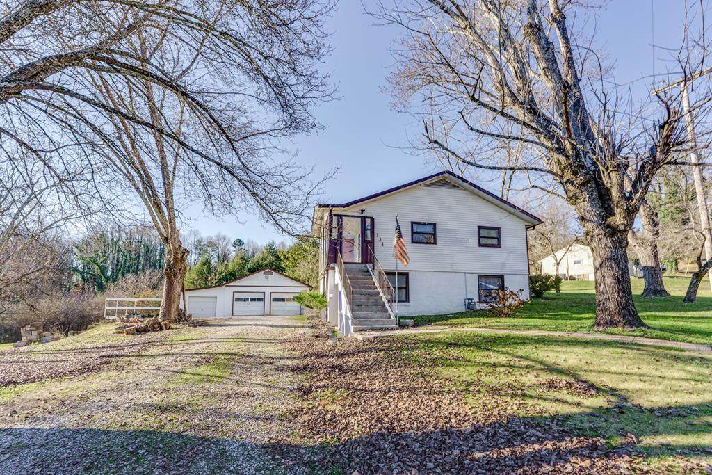 101 Jasper Lane - Photo 1