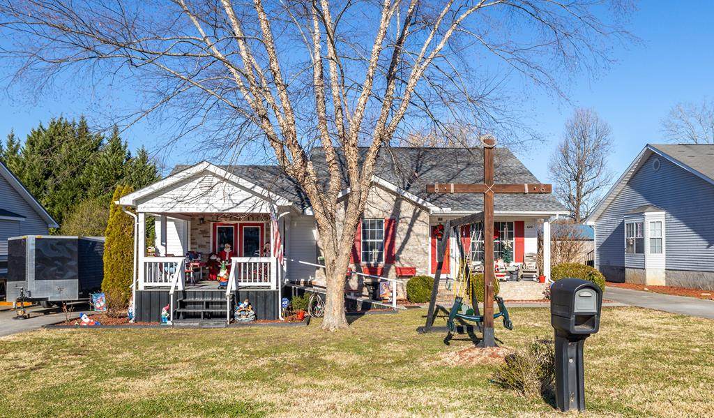 620 Asbury Dr - Photo 1