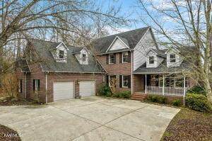 406 Forest Tr - Photo 1