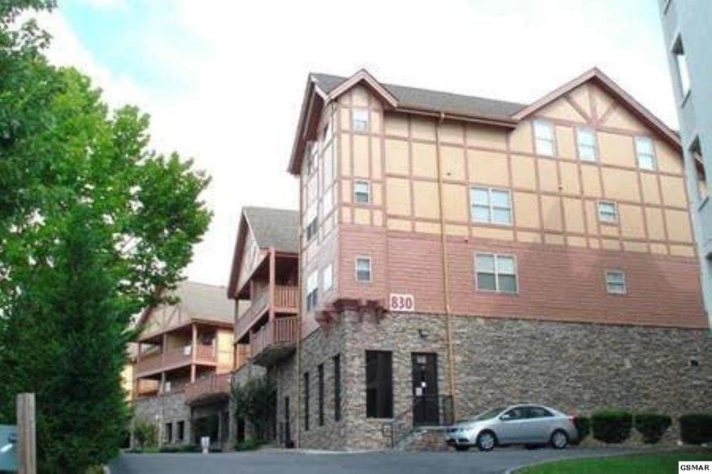 830 Golf View Blvd - Photo 1