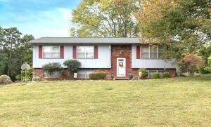 9049 Shallowford Rd - Photo 1