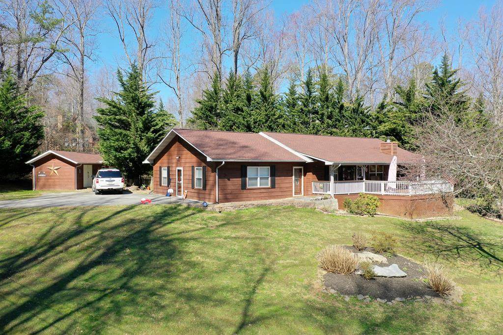 3946 Ole Smoky Way - Photo 1