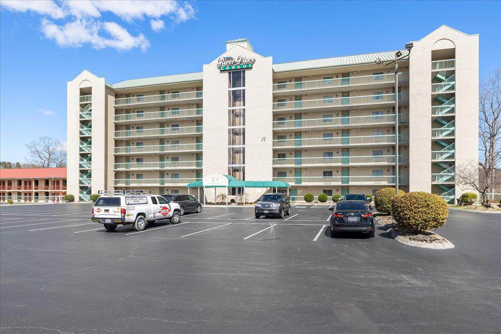 3215 River Rd - Photo 1