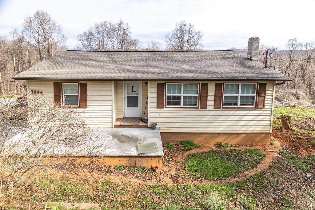 1844 Oak Grove Rd - Photo 1